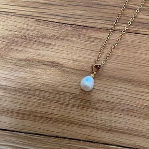 18 karat gold plated pearl necklace